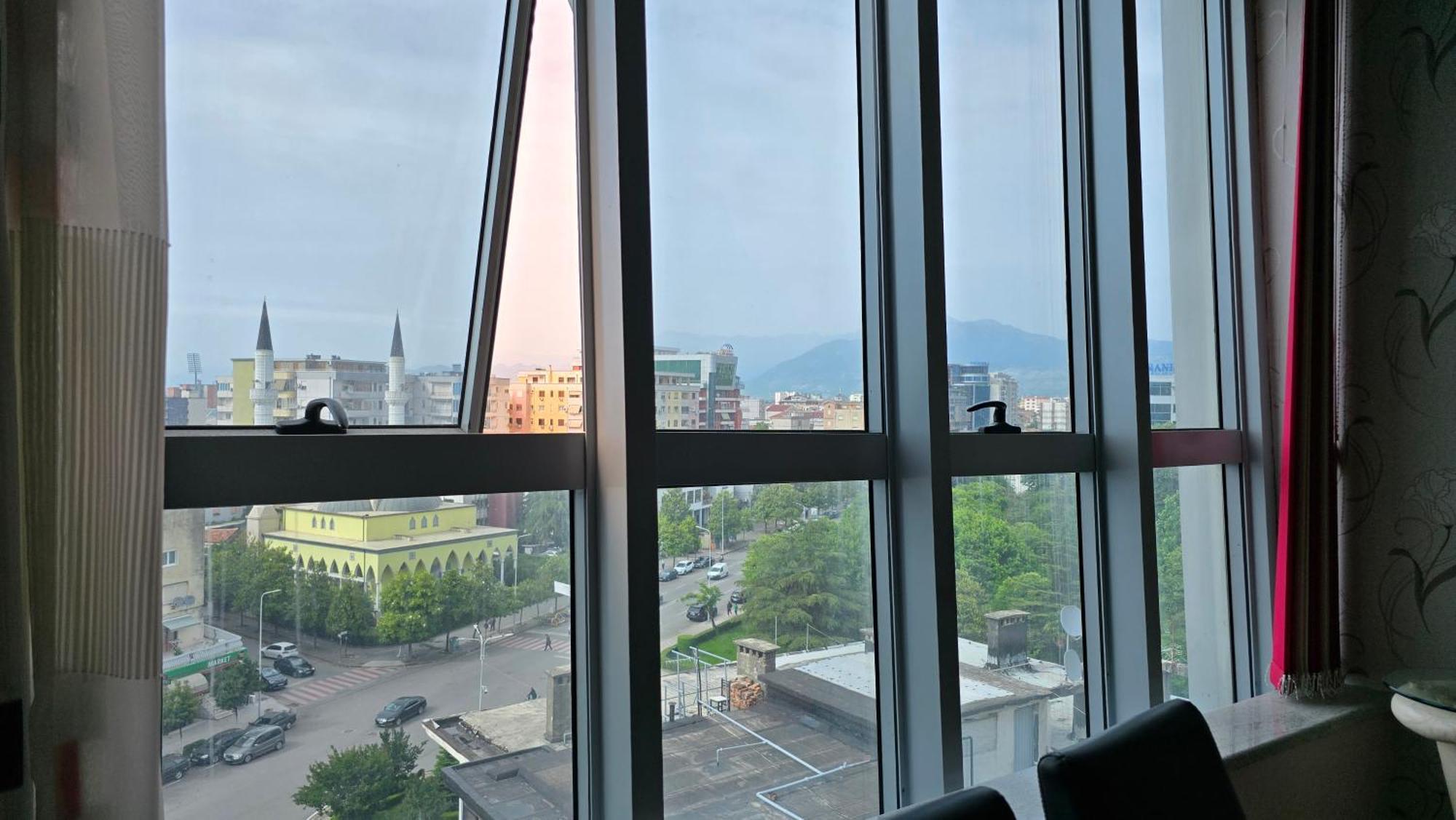 Amy'S Luxury Appartment Shkodër エクステリア 写真